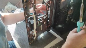 Собираю ноутбук франкенштейн.