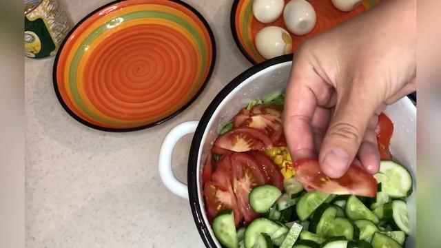 ВИТАМИНГЕ толы КӨКТЕМ салаты.ДӘМДІ салат#Көкөніспен салат смотреть онлайн