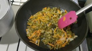 Рассольник с перловкой , без мяса . Постное первое блюдо!