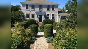 Дизайн двора частного дома