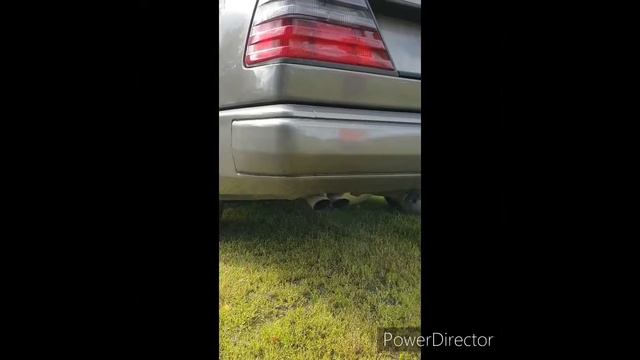 Mercedes-Benz 300E 4Matic смотреть онлайн