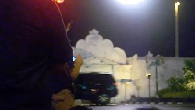 JAVA HEAT BEHIND THE SCENE-police car crashed 1 смотреть онлайн