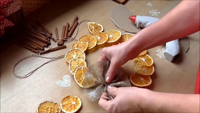 Veniec na dvere (sušené ovocie a škorica) смотреть онлайн