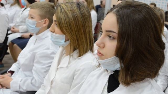 Дмитрий Анатольевич Хубезов ответил на вопросы студентов Рязанского медицинского колледжа