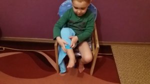 Как научить ребенка самостоятельно одеваться? Ребенок одевается самостоятельно!