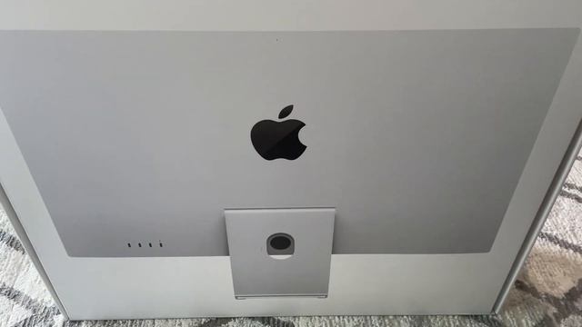 Unboxing - Apple Macbook Air M2 (in Starlight color) and Apple Studio Display ?? смотреть онлайн