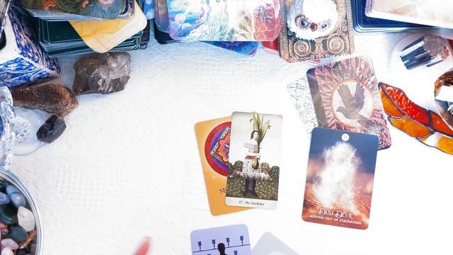 PICK A CAR Co-workers Talking To The Boss About You. TAROT READING-TIMELESS смотреть онлайн