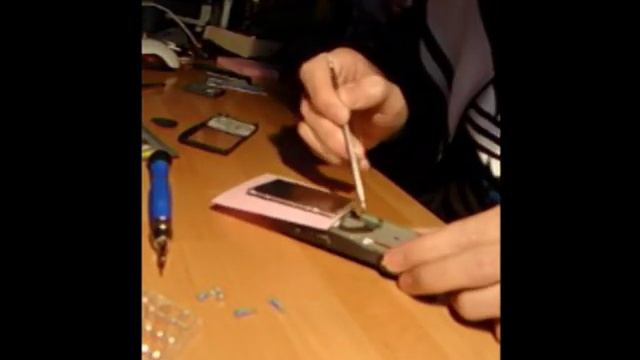 Nokia N73-Open/Changing keypad смотреть онлайн