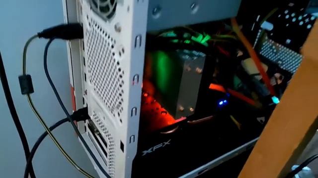 Как я мыл водой Видеокарту RX570 смотреть онлайн