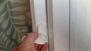 Защелка на балконную дверь