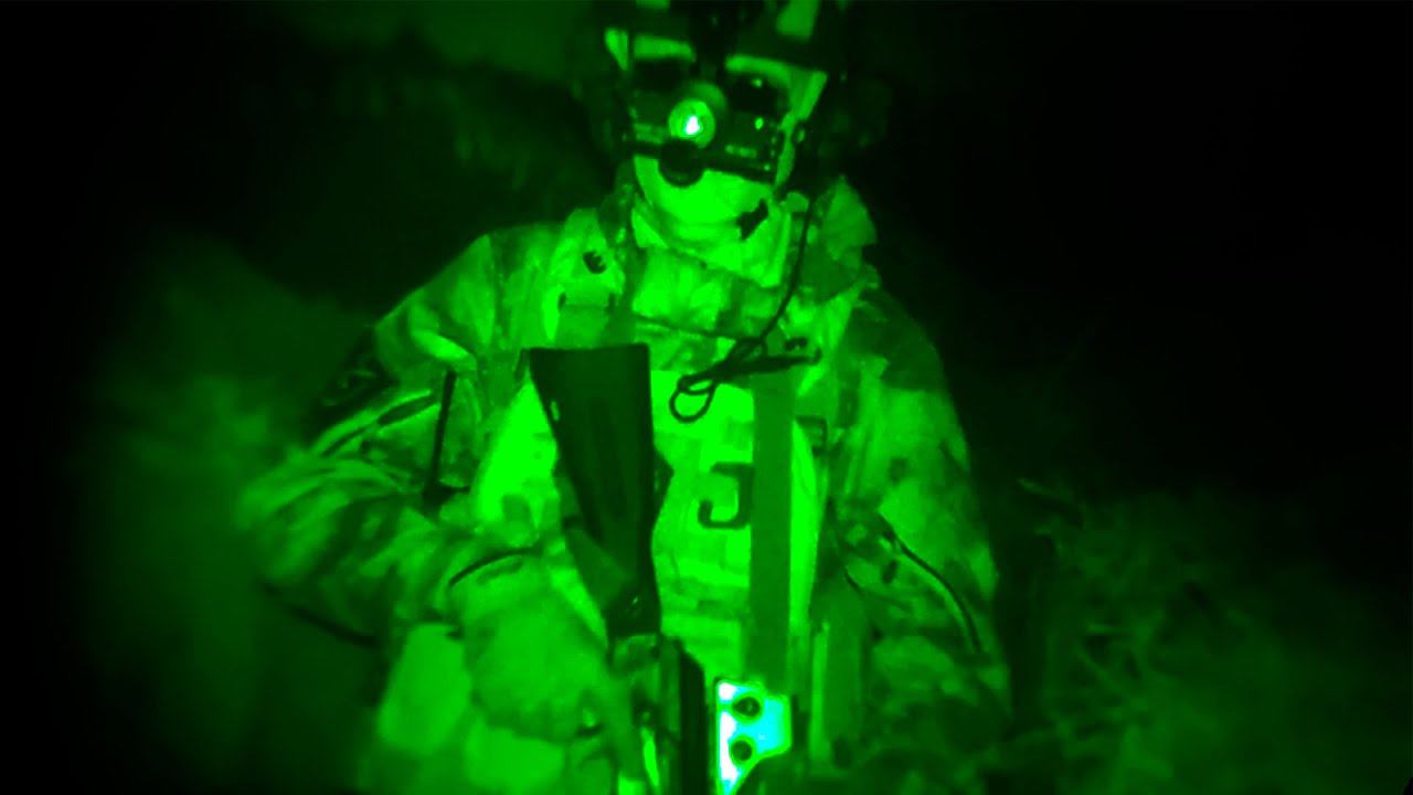 Мы работаем ДЛЯ ВАС! (трейлер) смотреть онлайн