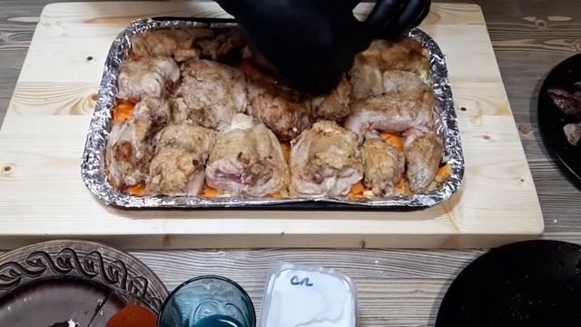Ароматный, сочный КРОЛИК в сметанном соусе,в духовке