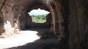 Руины храма Диониса и Амфитеатр античного Сиде.