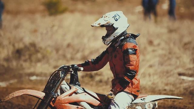 Motocross VG Full HD смотреть онлайн