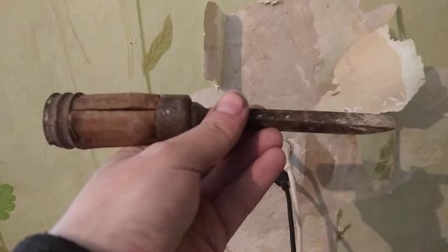 Замена розетки Старое раритетное долото Replacing the plug socket Ермаков смотреть онлайн