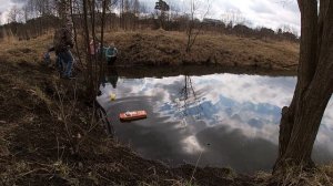 Лодка на радиоуправлении с Fix Price