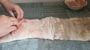 ОЧЕНЬ ПРОСТОЙ И ВКУСНЫЙ РЕЦЕПТ РУЛЕТ ИЗ САЛА С КУРИНЫМ МЯСОМ # 114