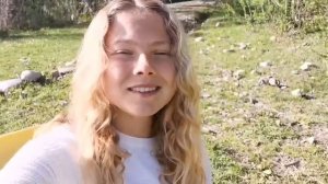 Поёт Катюша-Капелька из Белоруссии