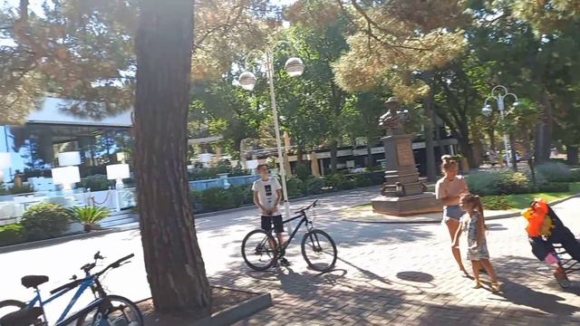 ГЕЛЕНДЖИК🌞КУРОРТНАЯ ЖИЗНЬ .🐿🌰#геленджик #жизньнаморе #жизньнаморе  #отдыхвгеленджике#черноеморе