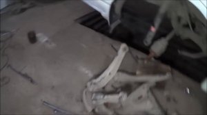 Nissan Laurel - Замена сайлентблоков задней подвески