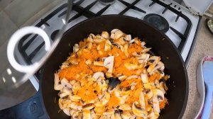 БУЛГУР с грибами на сковороде - сытный и вкусный гарнир!