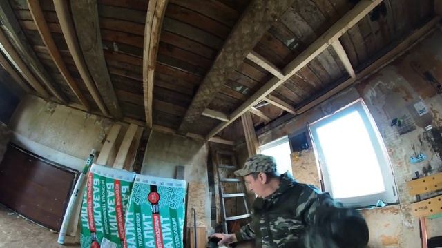 Дачные Истории №13 УКРЕПЛЯЮ! УТЕПЛЯЮ! ПОТОЛОК смотреть онлайн