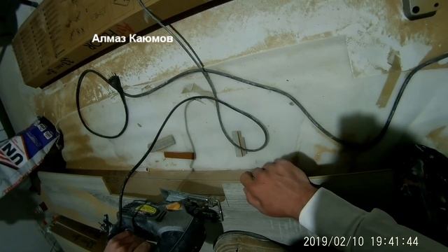 Укладка ламината 4/6 одним полотном. Расчет из кухни в коридор, переход в другую комнату