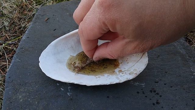 Survival Candle made from primitive materials смотреть онлайн