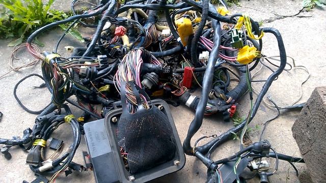 Установка сигнализации на Лада Гранта смотреть онлайн