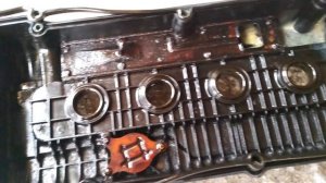 Клапанная крышка хендай акцент