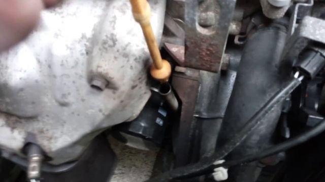 F18D3 kleine Wölkchen bei gezogenem Ölmessstan смотреть онлайн