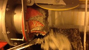 Отжим свекловичного жома на шнековом сепараторе SEPCOM