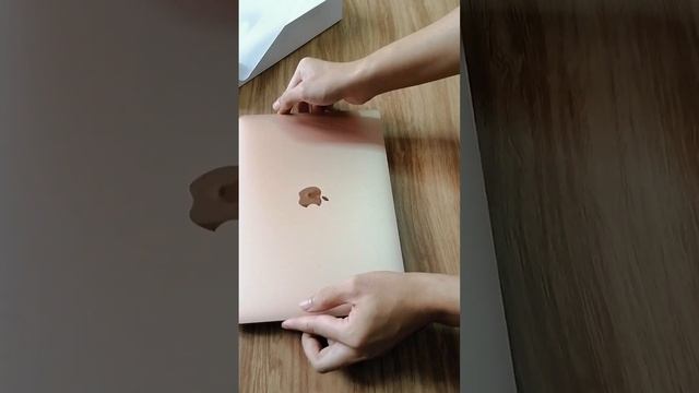 Unbox MacBook Air M1 Ram 16GB смотреть онлайн