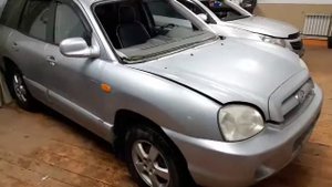 Установка лобового стекла Hyundai Santa Fe 1