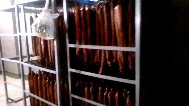 Как производят настоящий испанский хамон. Экскурсия на фабрику хамона