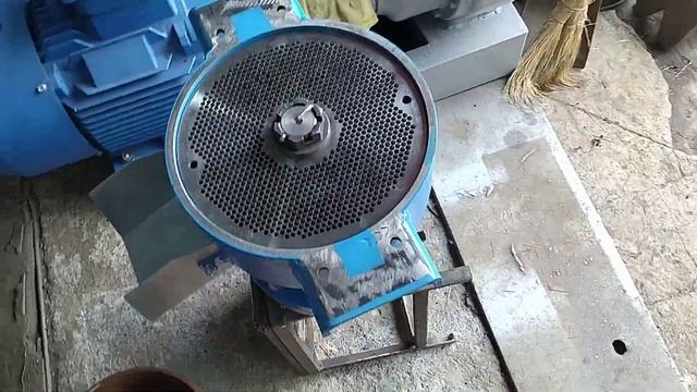 качество и точность сборки гранулятора комбикорма пм250 смотреть онлайн