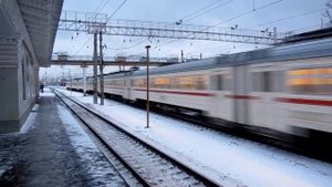 Электропоезд ЭД4М-0280 (ТЧ-4) скоростной пригородный поезд "Спутник" №7114 Москва - Железнодорожная