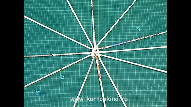 Плетение из газет. Паучок. Мастер-класс. смотреть онлайн