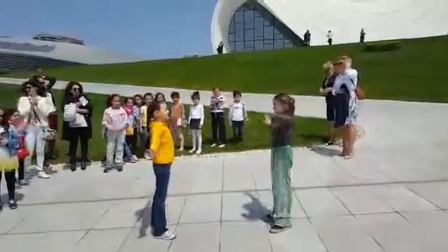 Патимейкер Соня и Даша смотреть онлайн