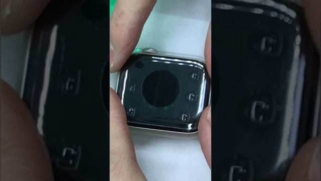 Самое лучшее защитное стекло для Apple Watch