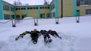 Проезжать остановки...