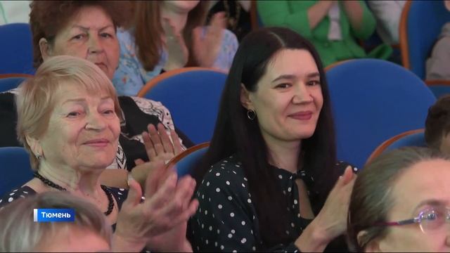 "Последний звонок" дадут для 11 тысяч тюменских выпускников