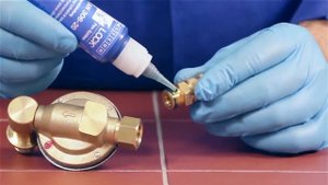 Weicon AN 306-20  анаэробный вал-втулочный фиксатор