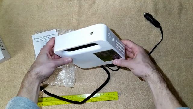 Многофункциональный автомобильный компрессор AOSHIKE с цифровым дисплеем и фонариком.