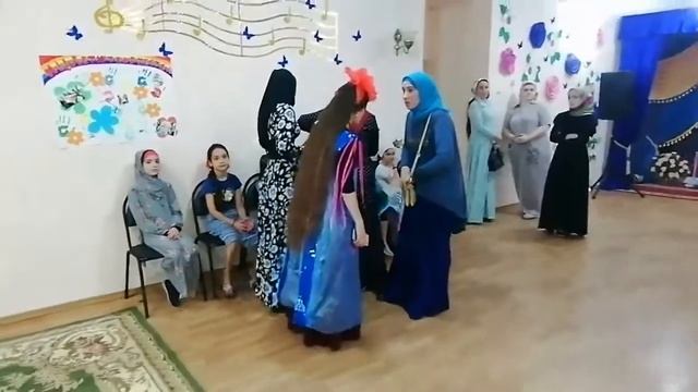 21 июня 19г. ДДТ лен.района города Грозного. КРУЖОК РИСОВАНИЯ смотреть онлайн