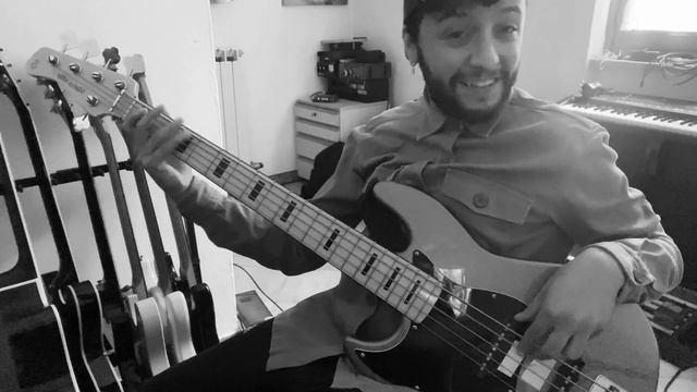 TI Pretendo - Raf (BASS COVER) смотреть онлайн