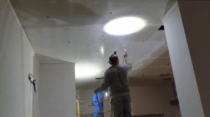 Нанесение шпаклёвки безвоздушкой