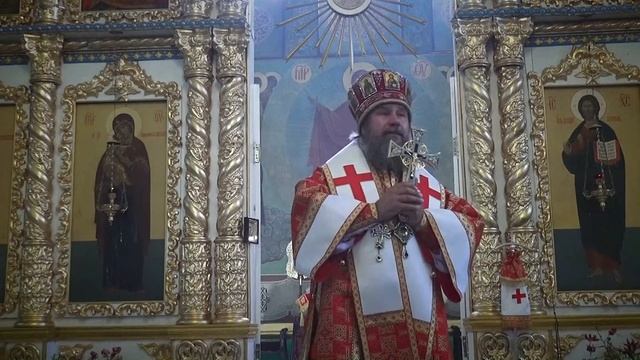 Слово епископа Максима и освящение колоколов в храме Елецкой иконы Божией Матери смотреть онлайн
