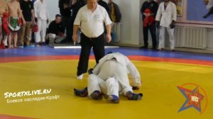 Настоящий армейский рукопашный бой - слоумоушен опасных моментов поединков