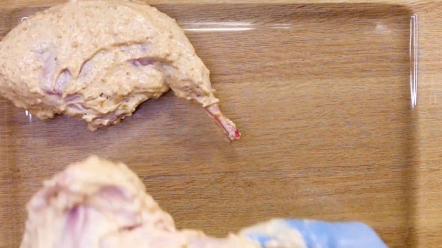 Сочный кролик с горчицей и карри. Как приготовить сочного и нежного кролика в духовке. .